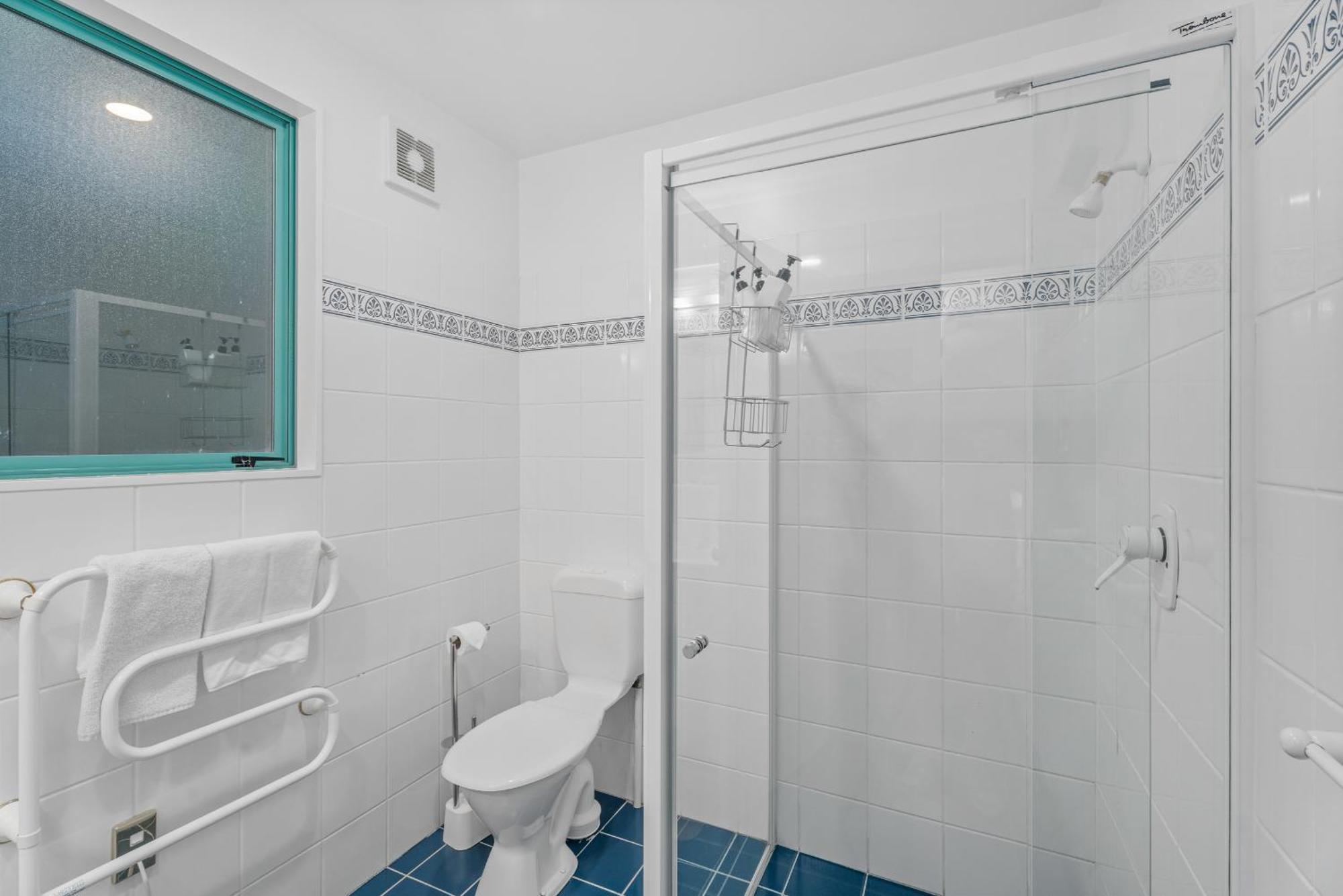 Frankton House - Queenstown Holiday Home Екстериор снимка