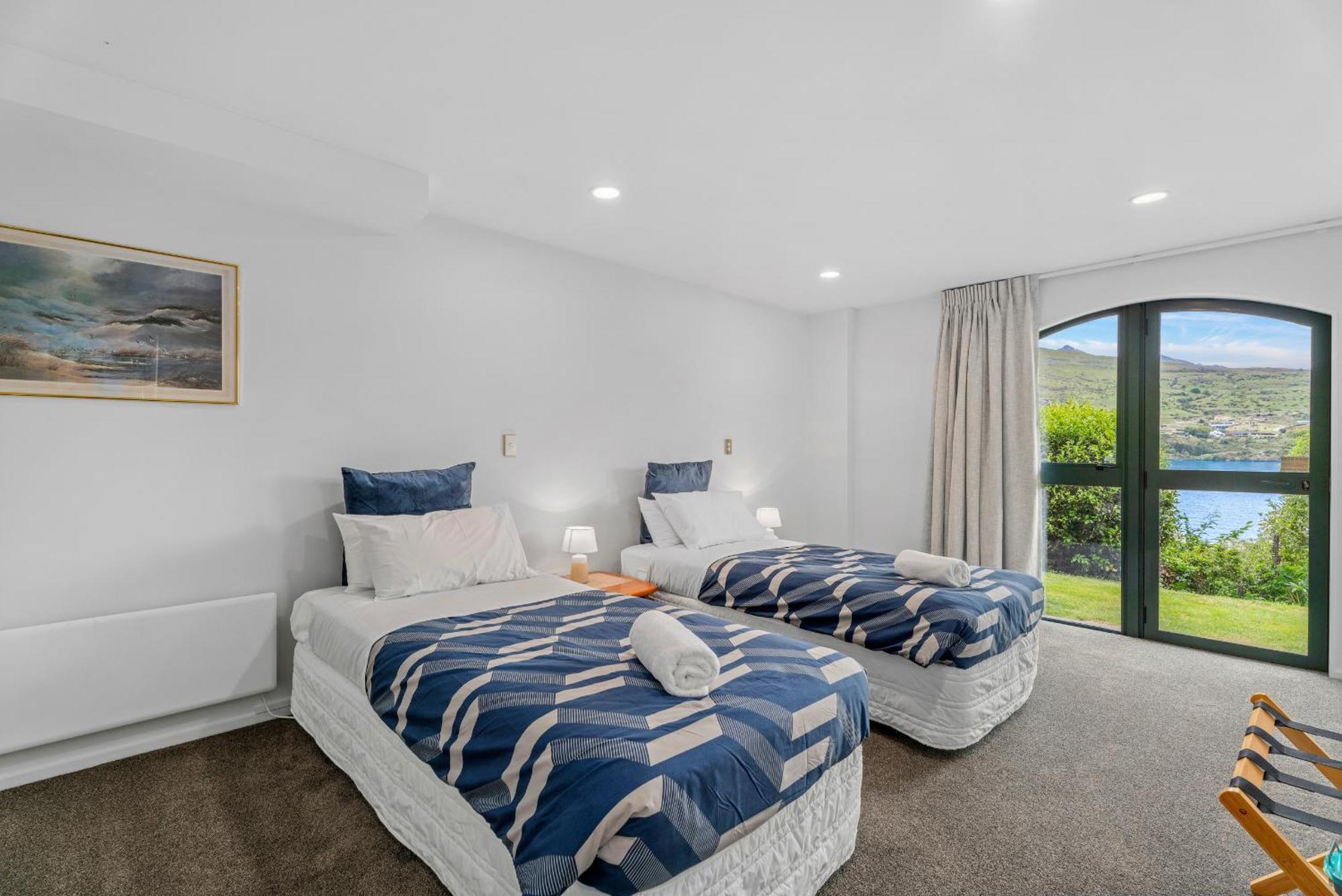 Frankton House - Queenstown Holiday Home Екстериор снимка